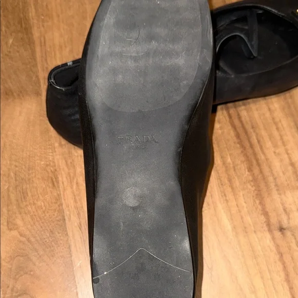 Prada Women's Black Leather Loafers - Picture 3 of 3